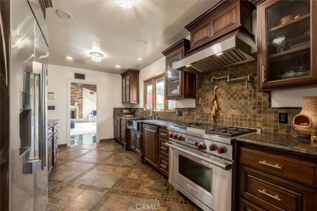 4057 Via Pavion, Palos Verdes Estates, CA 90274
