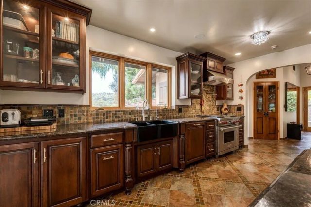4057 Via Pavion, Palos Verdes Estates, CA 90274