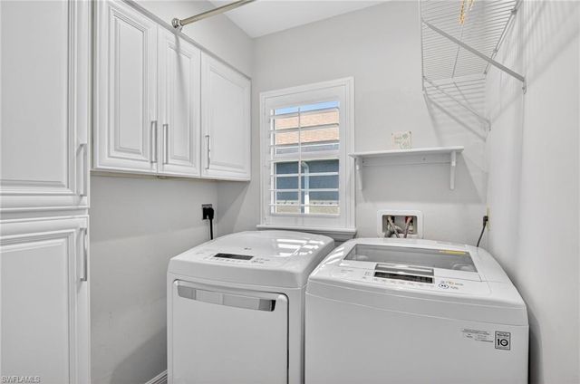 523 107th AVE N, Naples, FL 34108