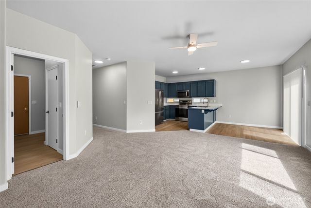 6310 120th Street Ct E, Puyallup, WA 98373