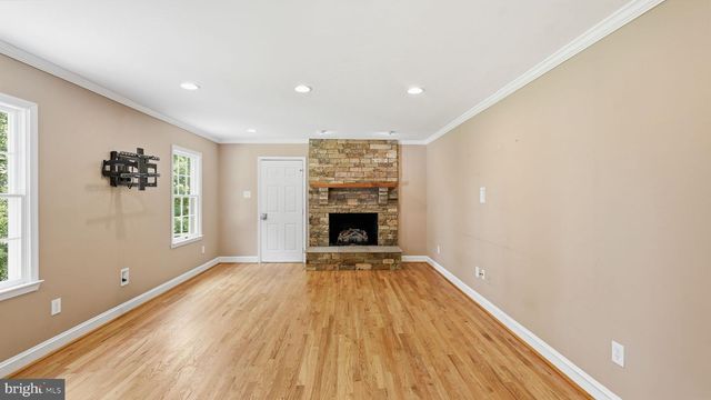 5728 PENDLETON LN, Warrenton, VA 20187