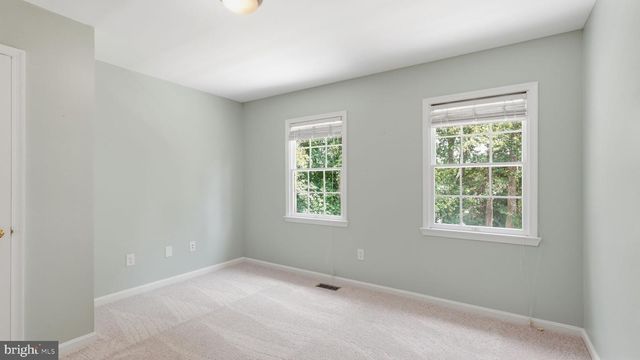 5728 PENDLETON LN, Warrenton, VA 20187