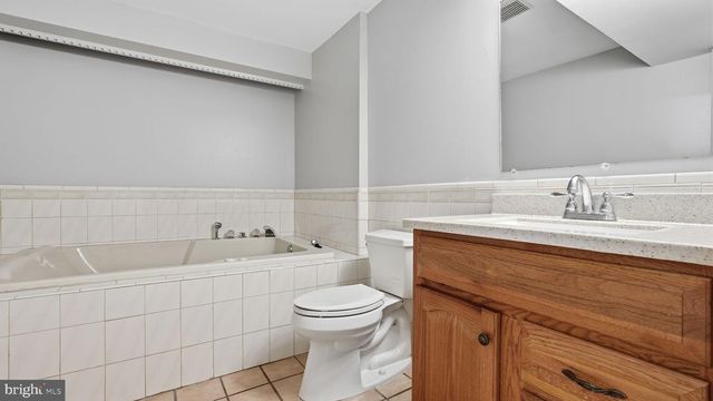 5728 PENDLETON LN, Warrenton, VA 20187