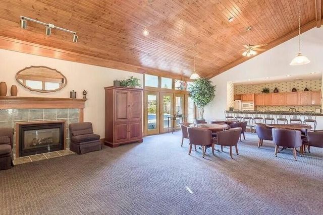 6705 Meadow Creek Drive, 206, Columbus, OH 43235