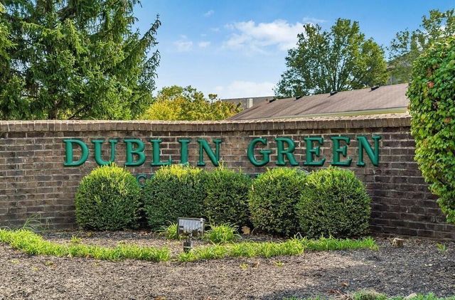 6705 Meadow Creek Drive, 206, Columbus, OH 43235