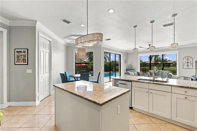 11696 Stonecreek CIR, Fort Myers, FL 33913