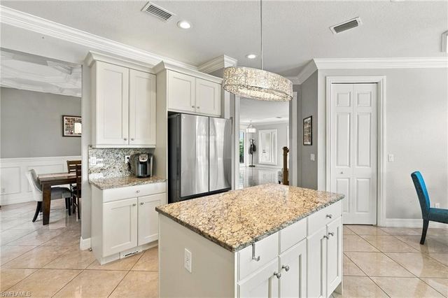 11696 Stonecreek CIR, Fort Myers, FL 33913