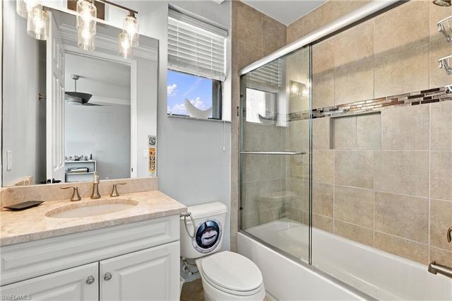 11696 Stonecreek CIR, Fort Myers, FL 33913
