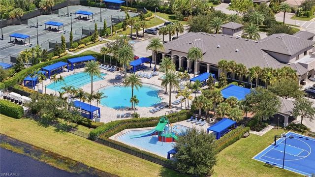 11696 Stonecreek CIR, Fort Myers, FL 33913