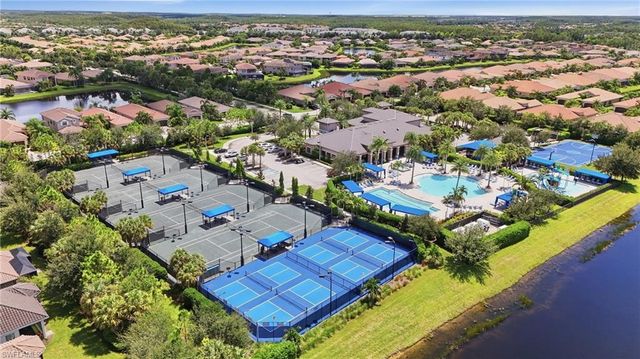 11696 Stonecreek CIR, Fort Myers, FL 33913