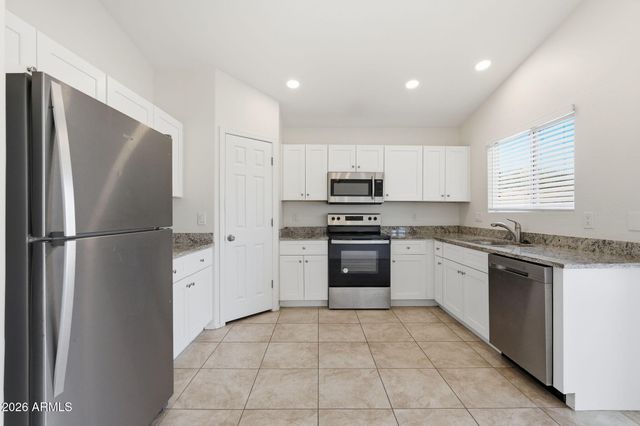 31491 N CACTUS Drive, San Tan Valley, AZ 85143