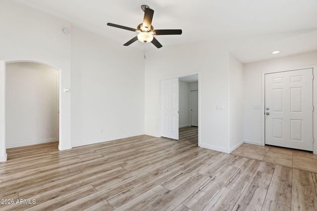 31491 N CACTUS Drive, San Tan Valley, AZ 85143