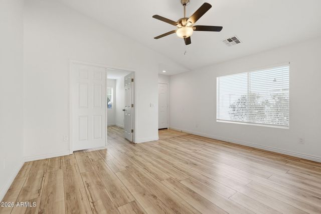 31491 N CACTUS Drive, San Tan Valley, AZ 85143