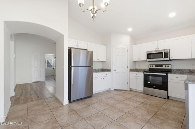 31491 N CACTUS Drive, San Tan Valley, AZ 85143