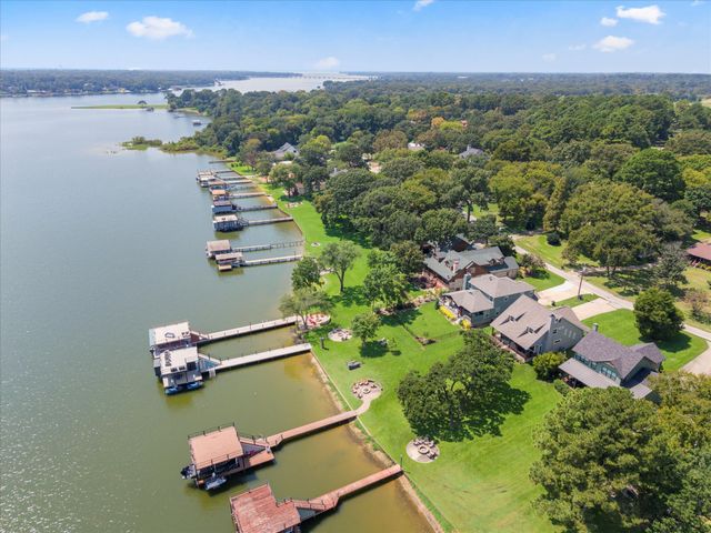 13700 Park Harbor Drive, Eustace, TX 75124