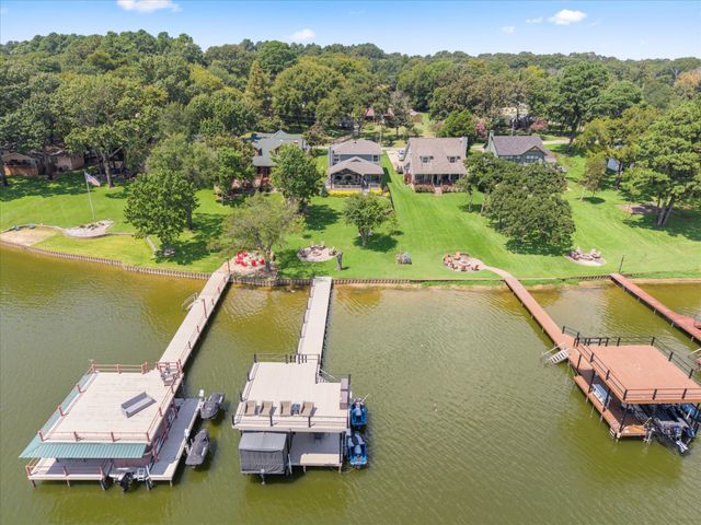 13700 Park Harbor Drive, Eustace, TX 75124