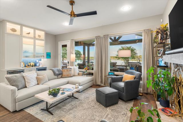 13700 Park Harbor Drive, Eustace, TX 75124