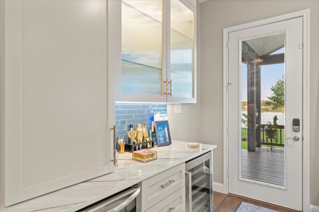 13700 Park Harbor Drive, Eustace, TX 75124