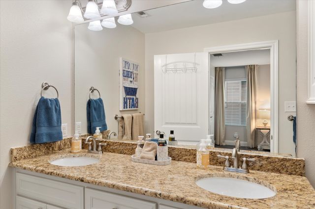 13700 Park Harbor Drive, Eustace, TX 75124