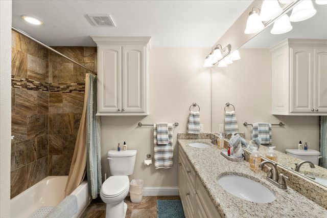 13700 Park Harbor Drive, Eustace, TX 75124