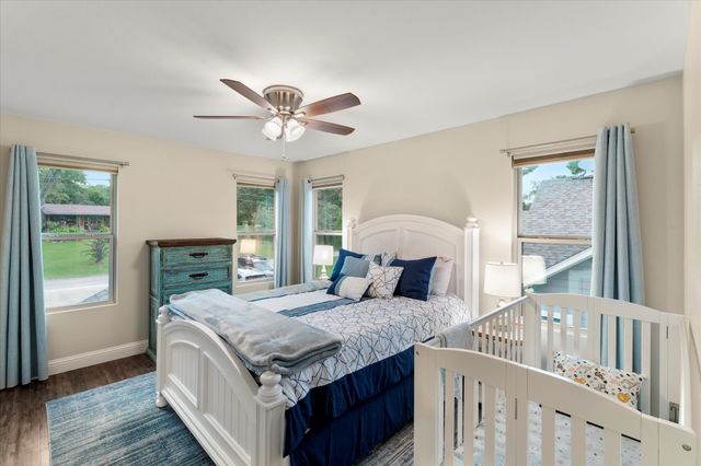 13700 Park Harbor Drive, Eustace, TX 75124