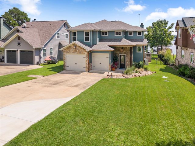 13700 Park Harbor Drive, Eustace, TX 75124