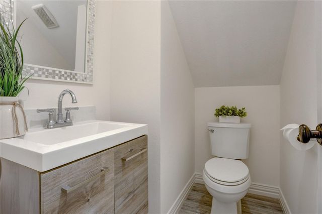 4114 W Northampton Place, Houston, TX 77098