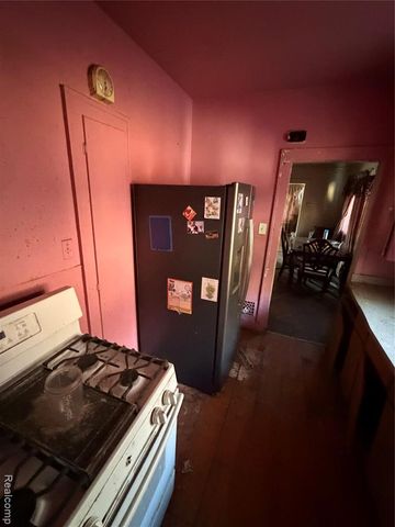 12634 Pinehurst Street, Detroit, MI 48238