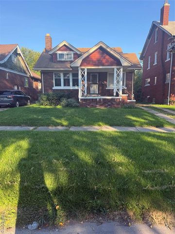 12634 Pinehurst Street, Detroit, MI 48238