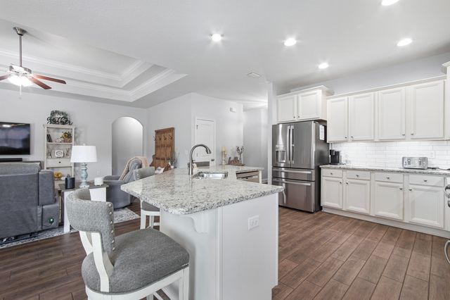 179 Windchime Way, Freeport, FL 32439