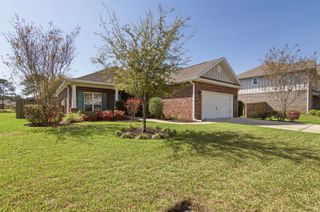 179 Windchime Way, Freeport, FL 32439