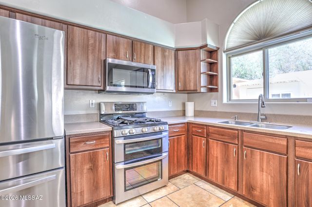 3782 W Meadow Briar Drive, Tucson, AZ 85741