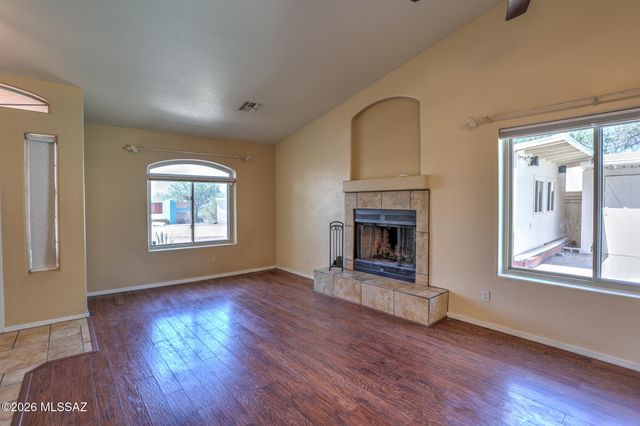 3782 W Meadow Briar Drive, Tucson, AZ 85741