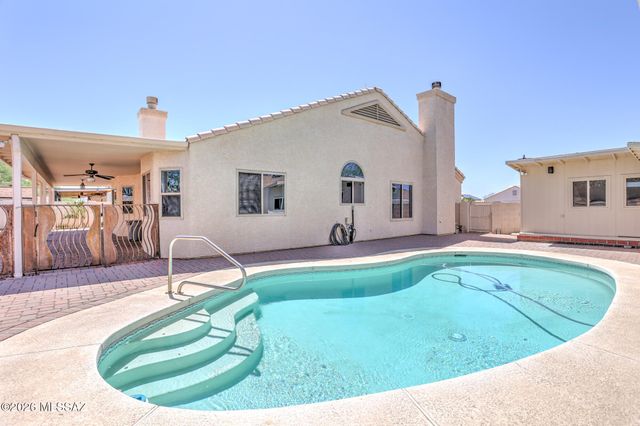 3782 W Meadow Briar Drive, Tucson, AZ 85741