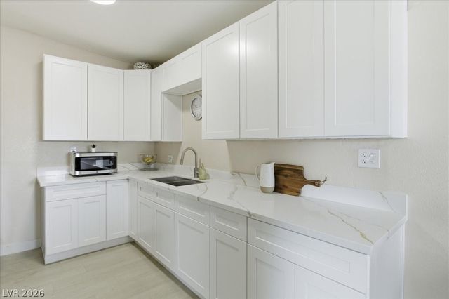 237 Wisteria Avenue, Las Vegas, NV 89107