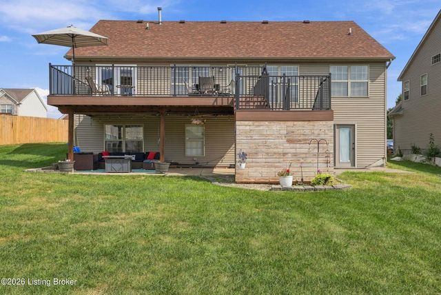 8504 Long Bow Ln, Louisville, KY 40291