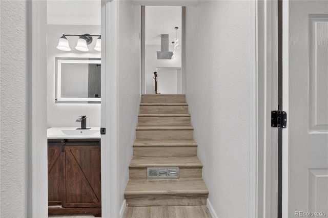 15340 E Iowa Place, Aurora, CO 80017