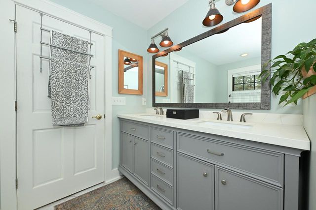 2529 Countryside DRIVE, Delavan, WI 53115
