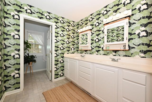2529 Countryside DRIVE, Delavan, WI 53115
