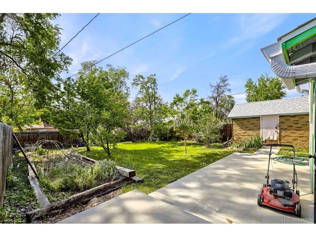 739 Osceola St, Denver, CO 80204