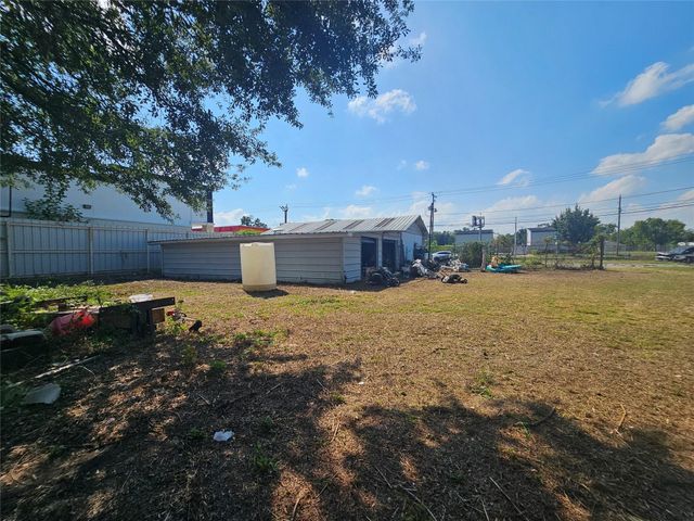 5009 Tidwell Road, Houston, TX 77016