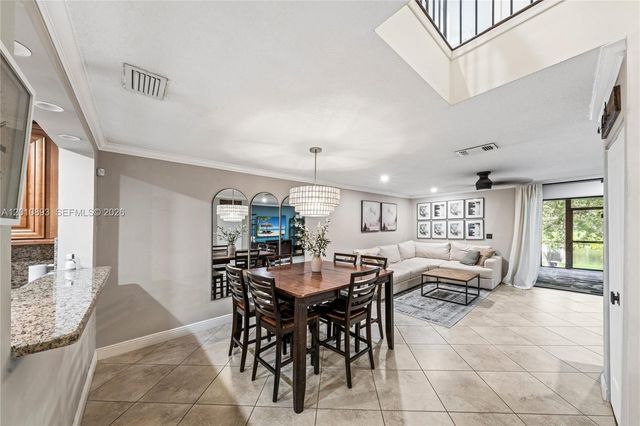 1140 NW 99th Ave 70, Pembroke Pines, FL 33024