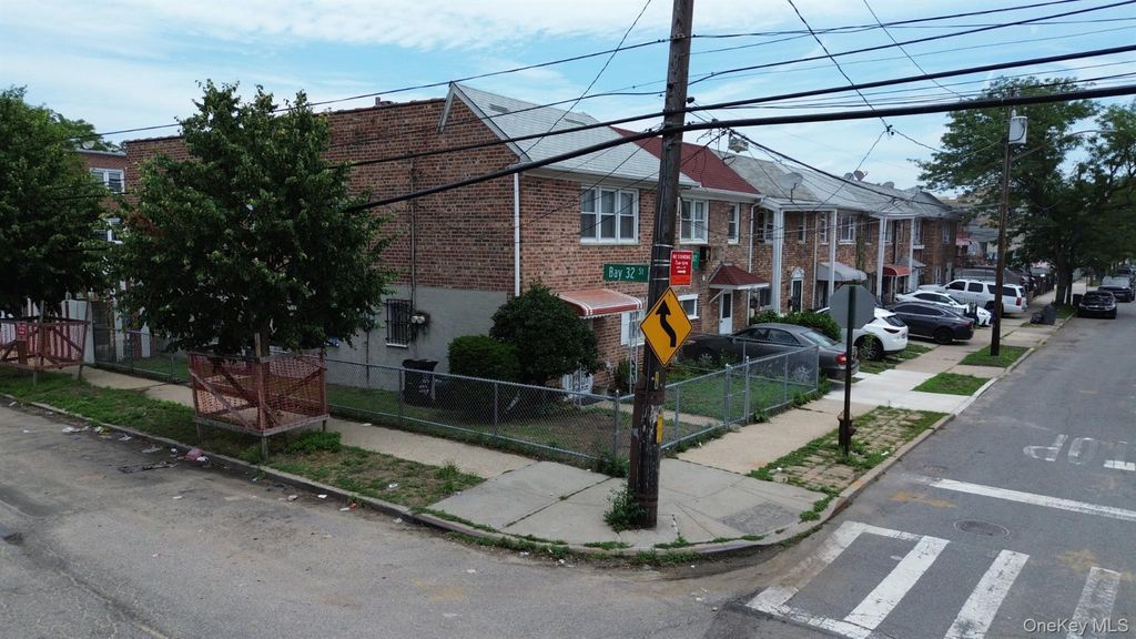 29-64 Ocean Crest Boulevard, Far Rockaway, NY 11691 — photo 2