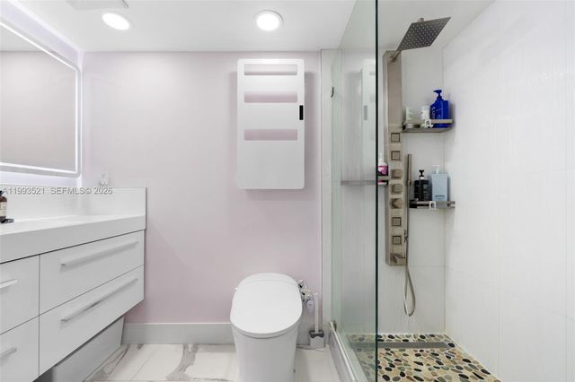 3000 S Ocean Dr 606, Hollywood, FL 33019