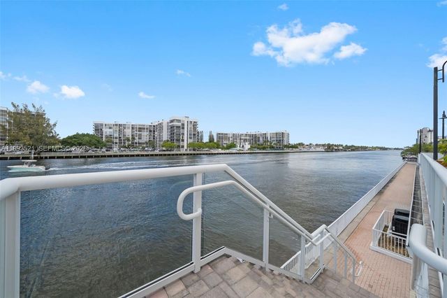 3000 S Ocean Dr 606, Hollywood, FL 33019