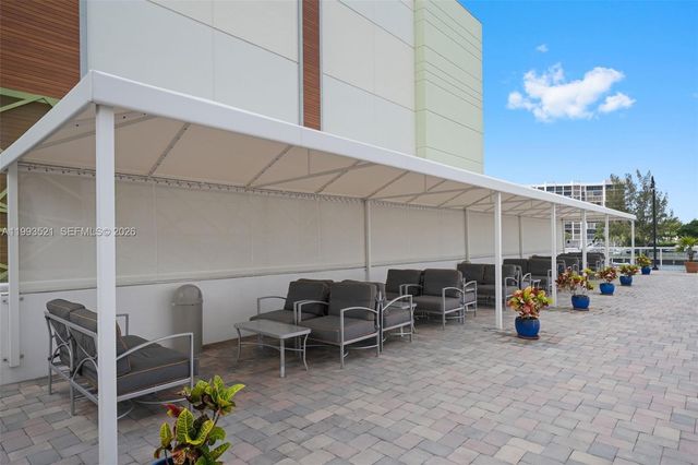 3000 S Ocean Dr 606, Hollywood, FL 33019