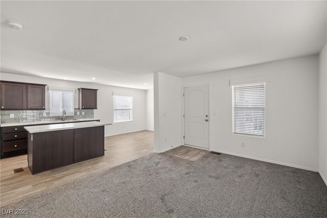 410 Candle Stick Avenue, Pahrump, NV 89048