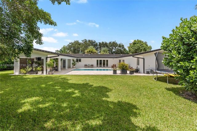 8500 SW 106th Street, Miami, FL 33156