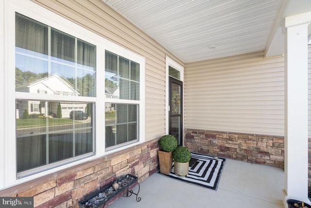 19 CIRCLE DR, Sicklerville, NJ 08081