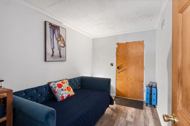 1215 Carmel Boulevard, Zion, IL 60099